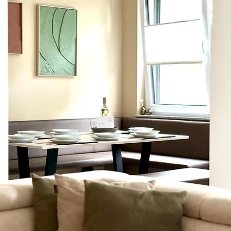 Lamiacasa Large Loft Close Area דירה